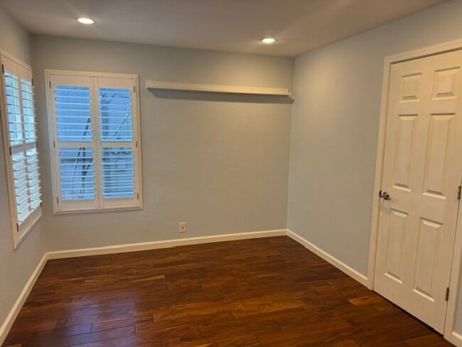 Building Photo - Wonderful 3 bedroom 2 bath, Two story home in S. Walnut Creek, Lakewood community!