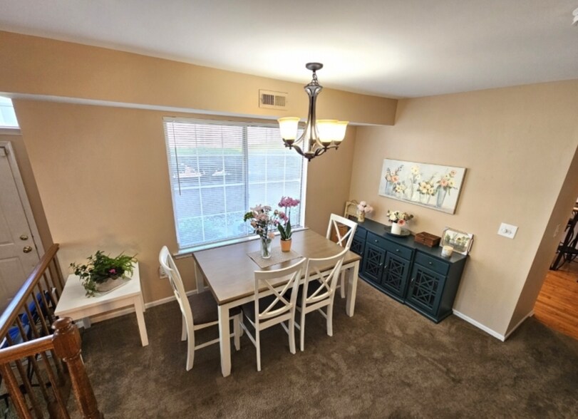 Building Photo - 23 Bentley Ct