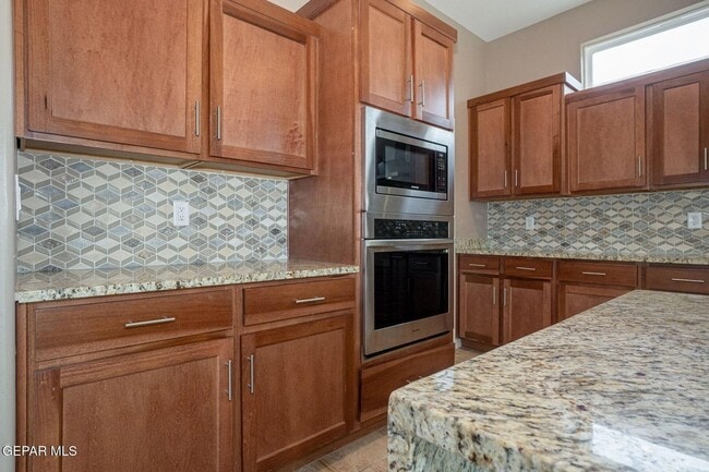 Building Photo - 2241 Tierra Delmonte Dr