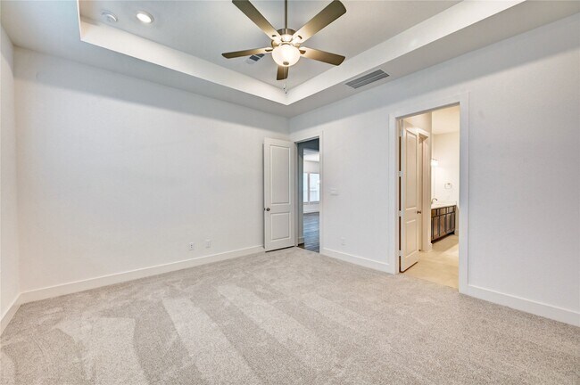 Building Photo - 7302 New Pecan Dr