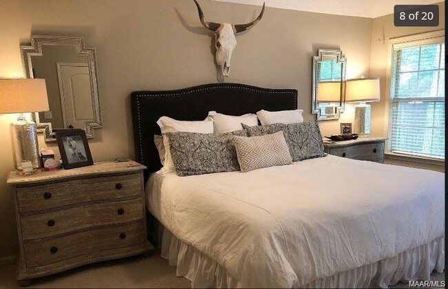 Building Photo - 9624 Gunnison Dr