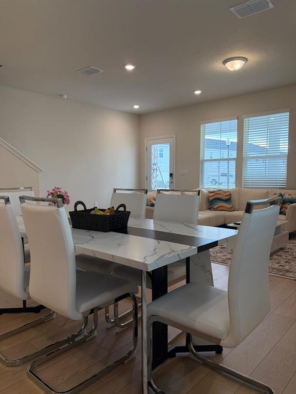 Building Photo - 6391 Breeze Filled Ln