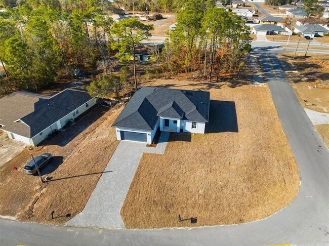 Building Photo - 6531 SW 131 Pl