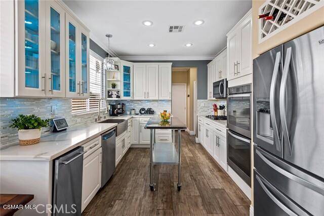 Building Photo - 525 Shadow Ln