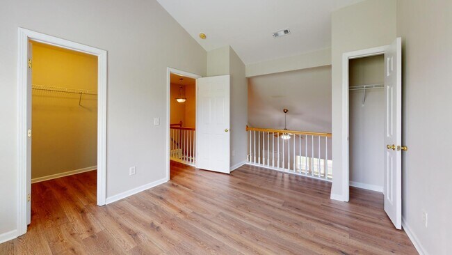 Building Photo - 10131 Ballyclare Ct