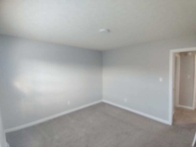 Building Photo - 29 Fonda Dr