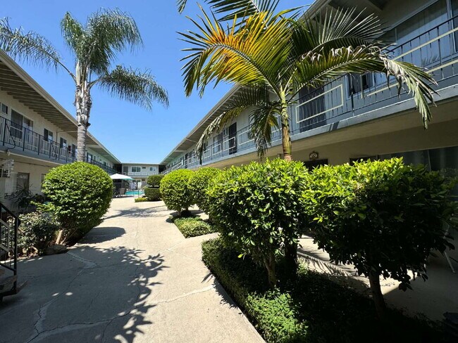 Building Photo - Newly remodeled studio in a gated building...