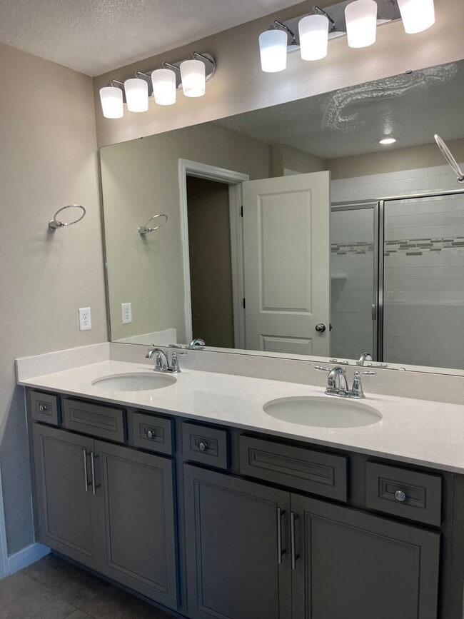 Building Photo - 14238 Sapelo Beach Dr