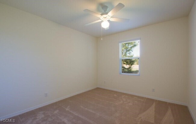 Building Photo - 4100 NW 25th Terrace