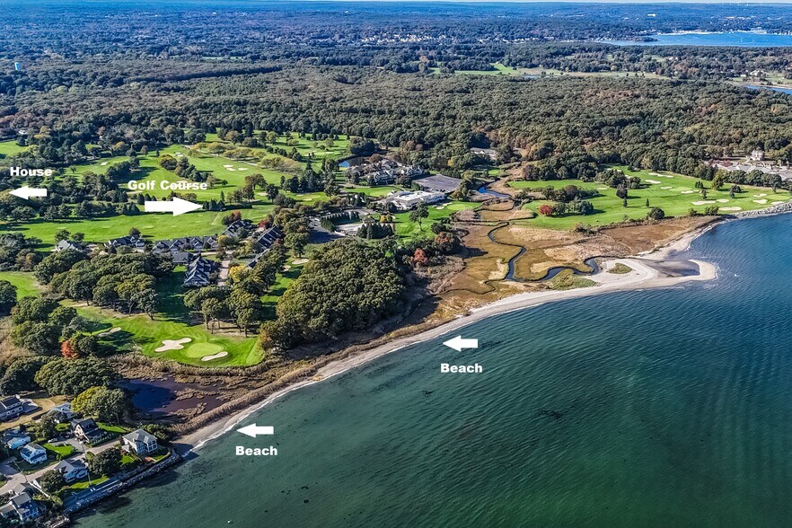 Aerial view of neighborhood with access to two private beaches and bike path - 278 Harrison St