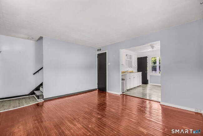 Building Photo - 591 Pearl Harbor St