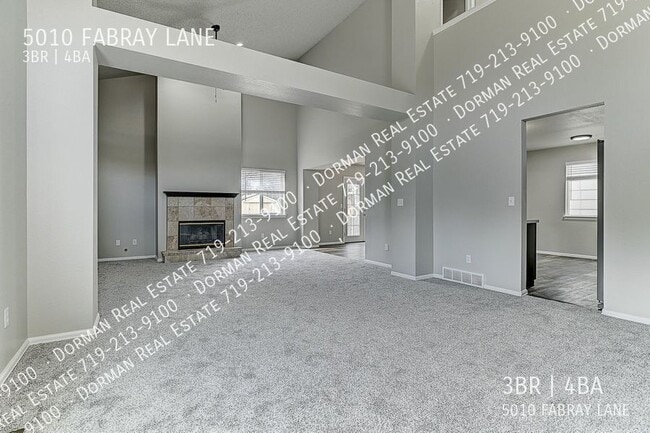 Building Photo - 5010 Fabray Ln