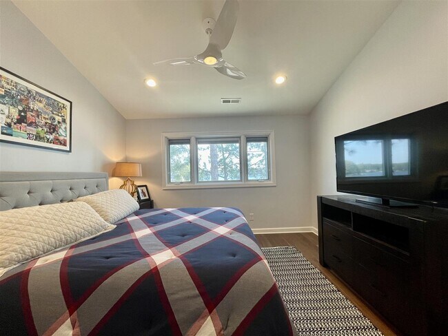 Building Photo - 7 Pinehurst Villas