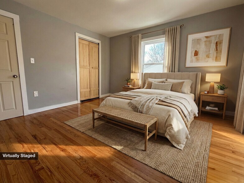 Building Photo - 712 East St