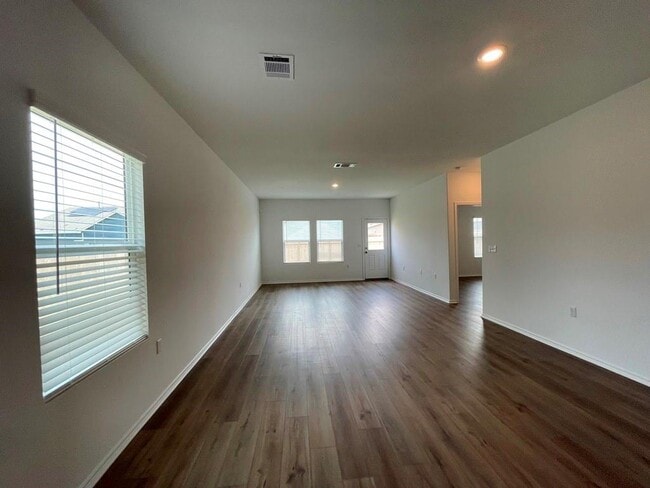 Building Photo - 14413 Dora Amellia Cv