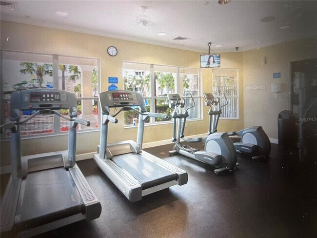 Building Photo - 2568 Maneshaw Ln