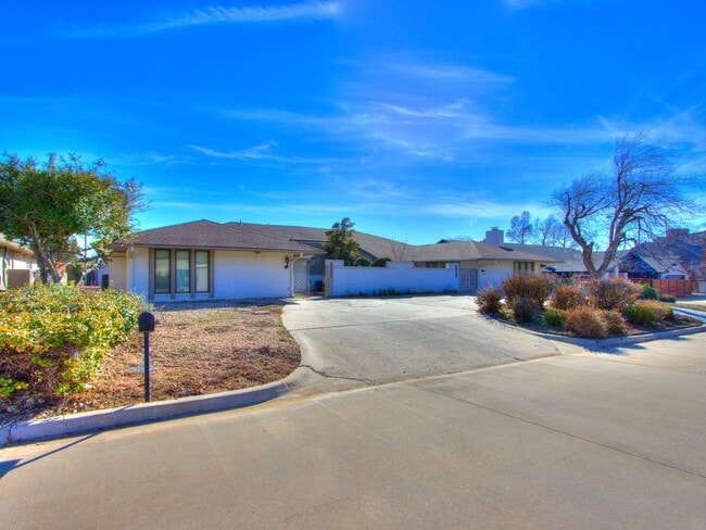 Building Photo - Mid-Term Rental in Glenbrook Addition, Nic...