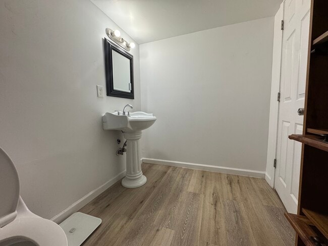 Building Photo - 14212 SE 38th St