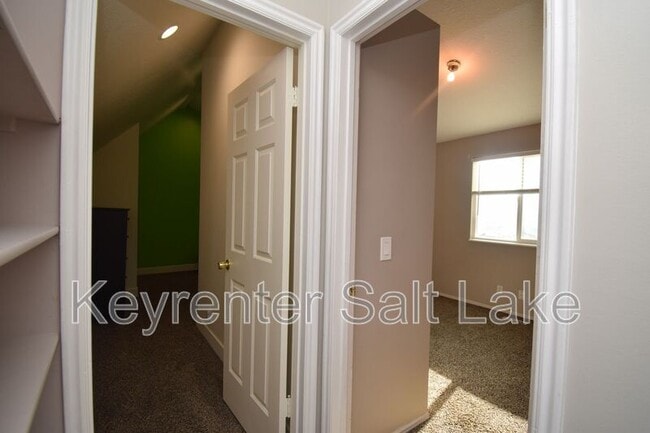 Building Photo - 1814 Whisperwood Cir