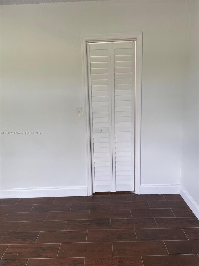 Building Photo - 5497 NW 171 Terrace