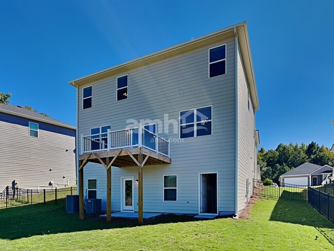 Building Photo - 6192 Bridlewood Ln