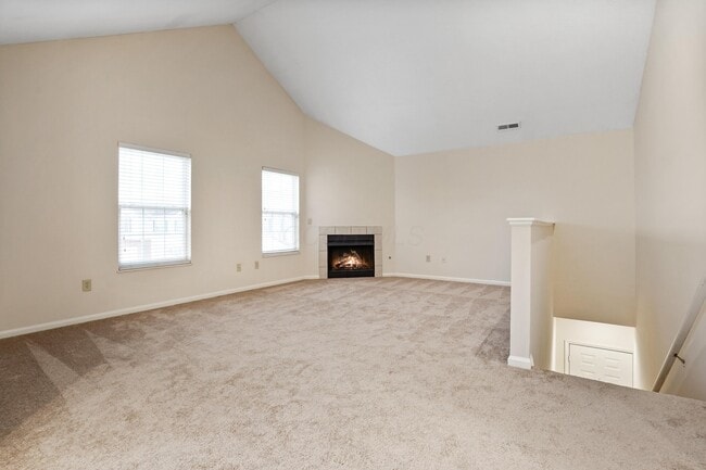 Building Photo - 5066 Stratford Pine Ln