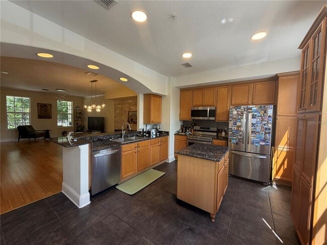 Building Photo - 1425 Chatfield Pl