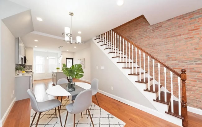 Building Photo - 41 N Linwood Ave