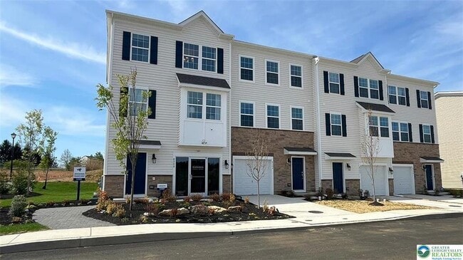 Building Photo - 8340 Alexander Ct