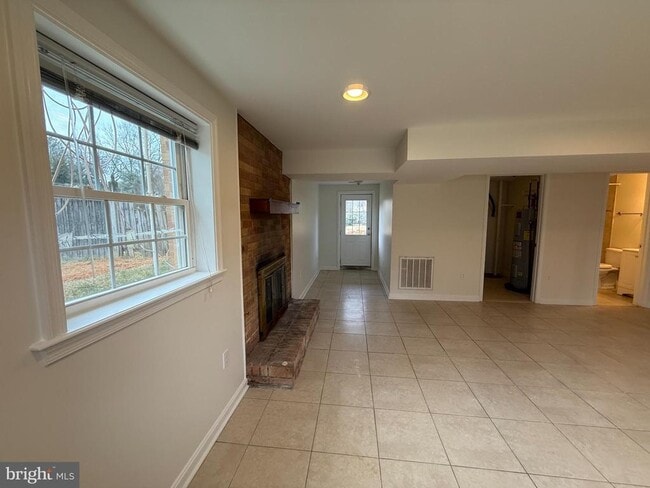 Building Photo - 4032 Olley Ln