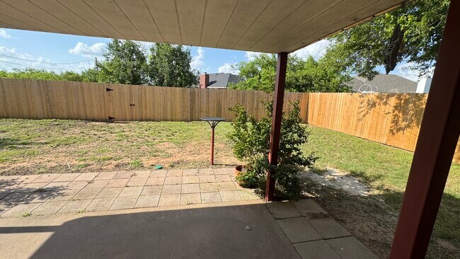 Building Photo - 4414 Post Oak Dr