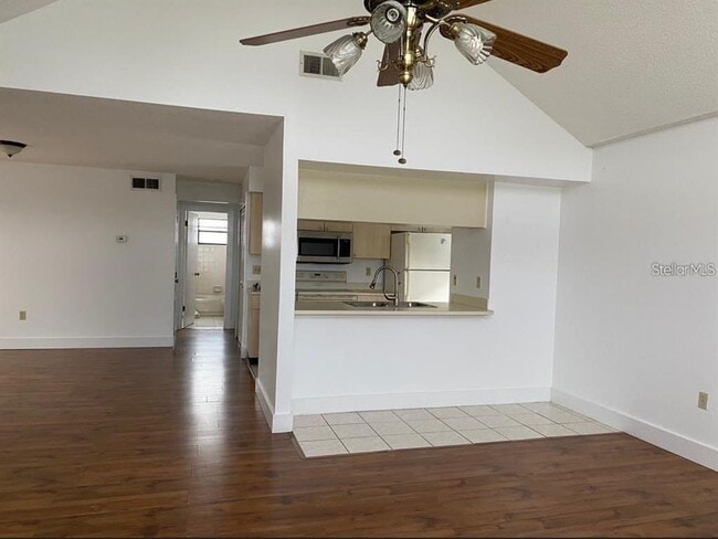 Building Photo - 3127 W Fox Squirrel Dr