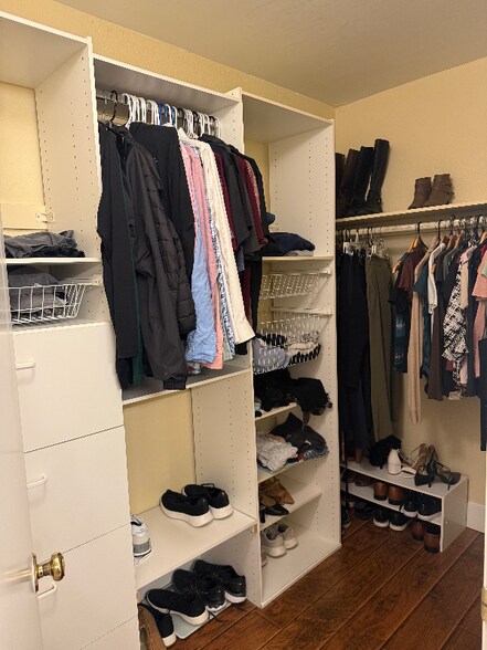 Building Photo - 11595 Caminito La Bar