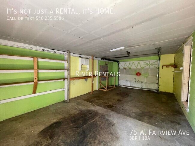 Building Photo - 75 W Fairview Ave