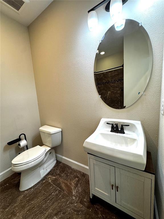 Building Photo - 3231 Nautical Pl S