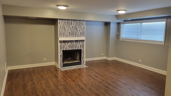 Building Photo - 441 Park Ridge Ln