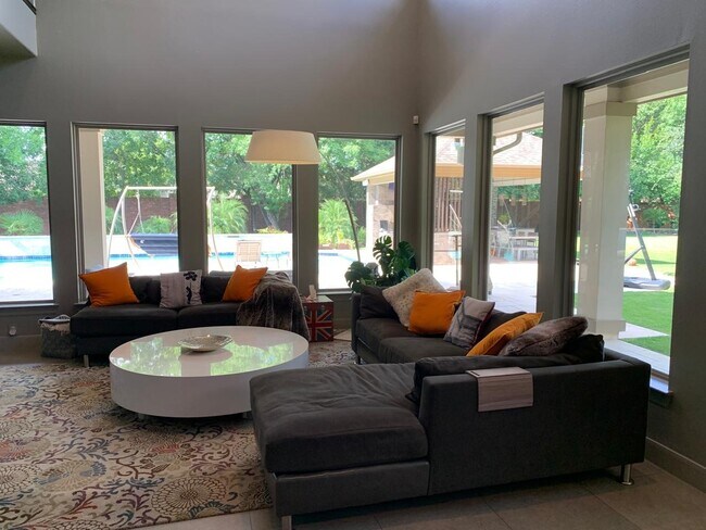 Building Photo - 11402 Noblewood Crest Ln