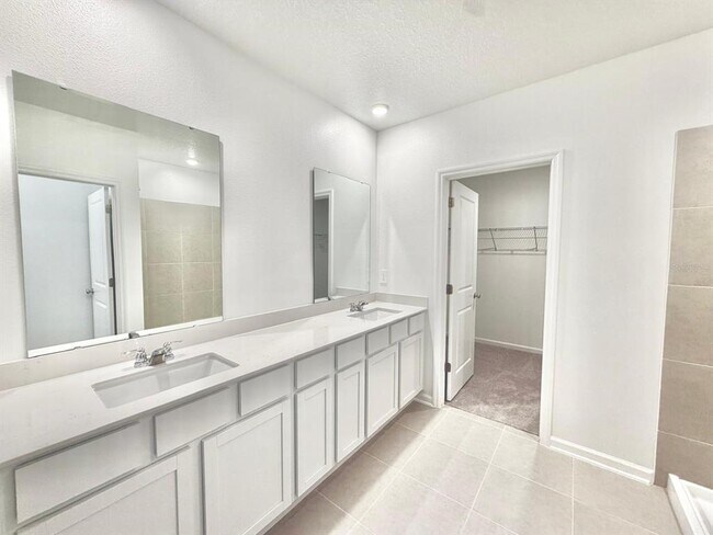 Building Photo - 1517 Loxley Trl