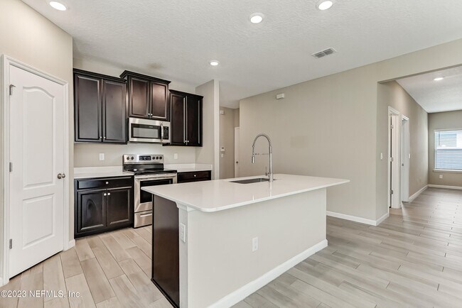 Building Photo - 9222 Gilmore Grove Way