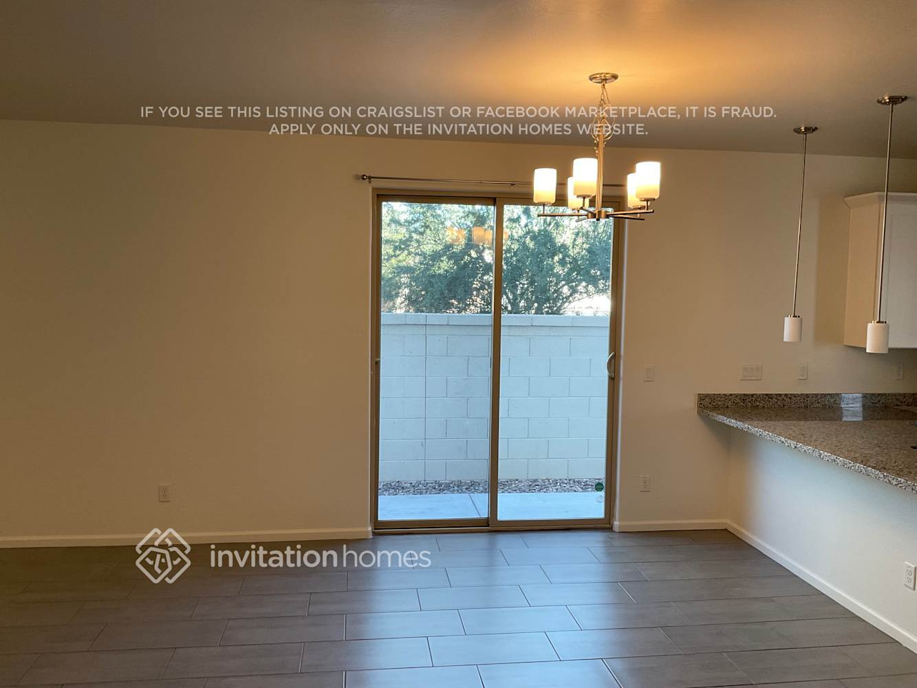 Building Photo - 16440 S 10th St