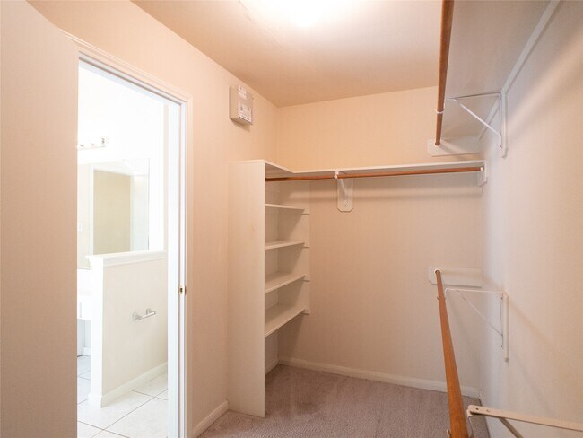 Building Photo - 17234 Rancho Verde Way