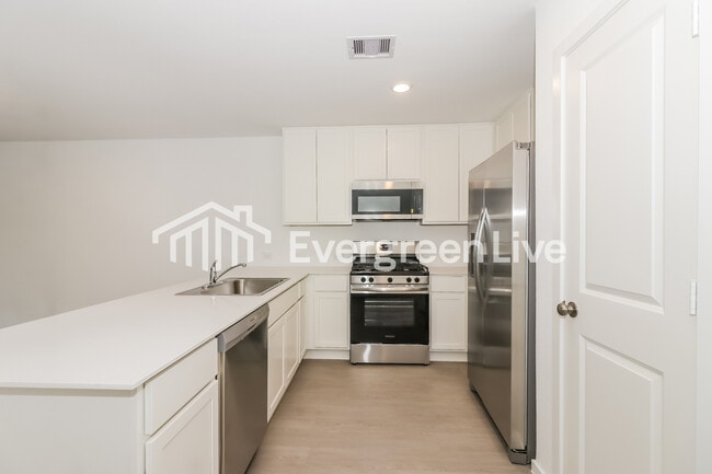 Building Photo - 19747 US-59