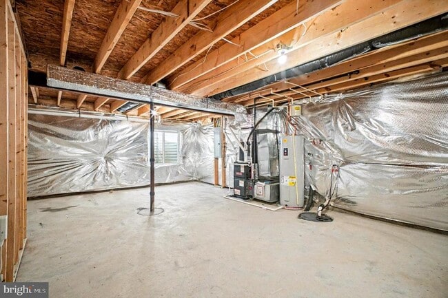 Building Photo - 105 Harper Ln