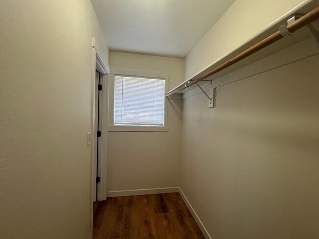 Building Photo - Recently Renovated! Spacious 3 Bedroom Home with Fenced Yard, Patio, and 2-Car Garage With Move I...