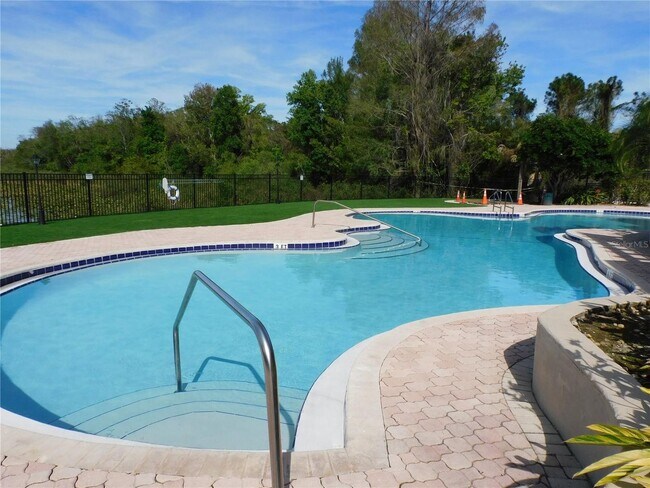 Building Photo - 1 Bed / 1 Bath Condo in Gated Comm. In Altamonte Springs, Available Now!!