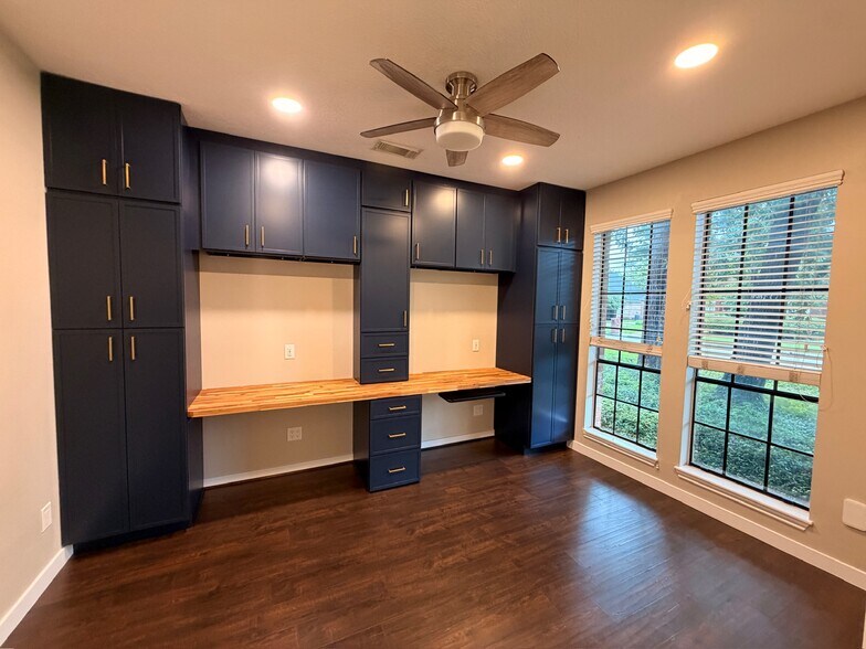 Building Photo - 6035 Spring Creek Grove Ln