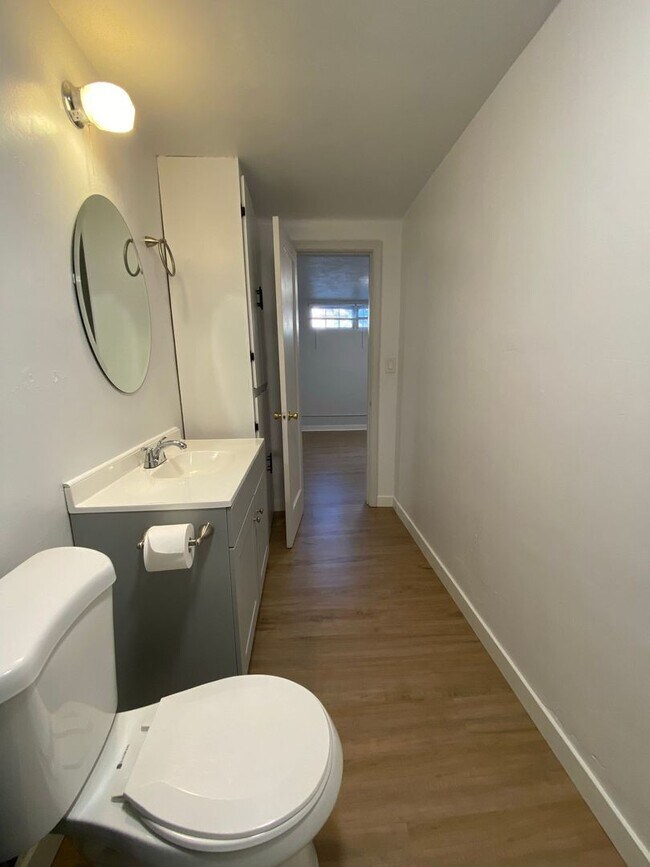 Building Photo - Remodeled Basement Apartment