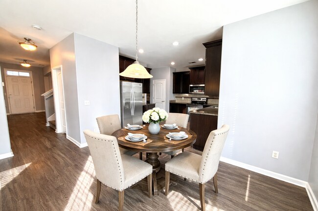 Building Photo - 63 Melody Dr