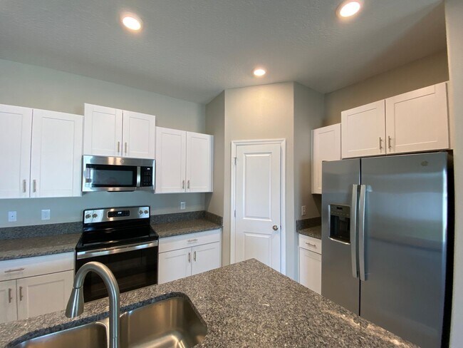 Building Photo - ... COMING SOON! NOT AVAILABLE TO SHOW UNTIL MID JUNE ... Hills Of Tuscany - Great Location, 3/2/...