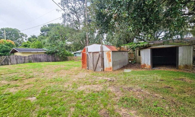 Building Photo - 2526 Edmond Cir